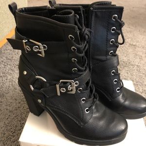 Guess black boots w/ silver buckle detail size 8